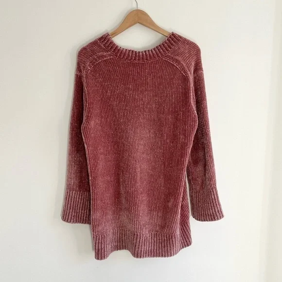 Wilfred Aritzia Violetta Chenille V-Neck Wife Sleeve Sweater in Rose Mauve - Picture 9 of 13